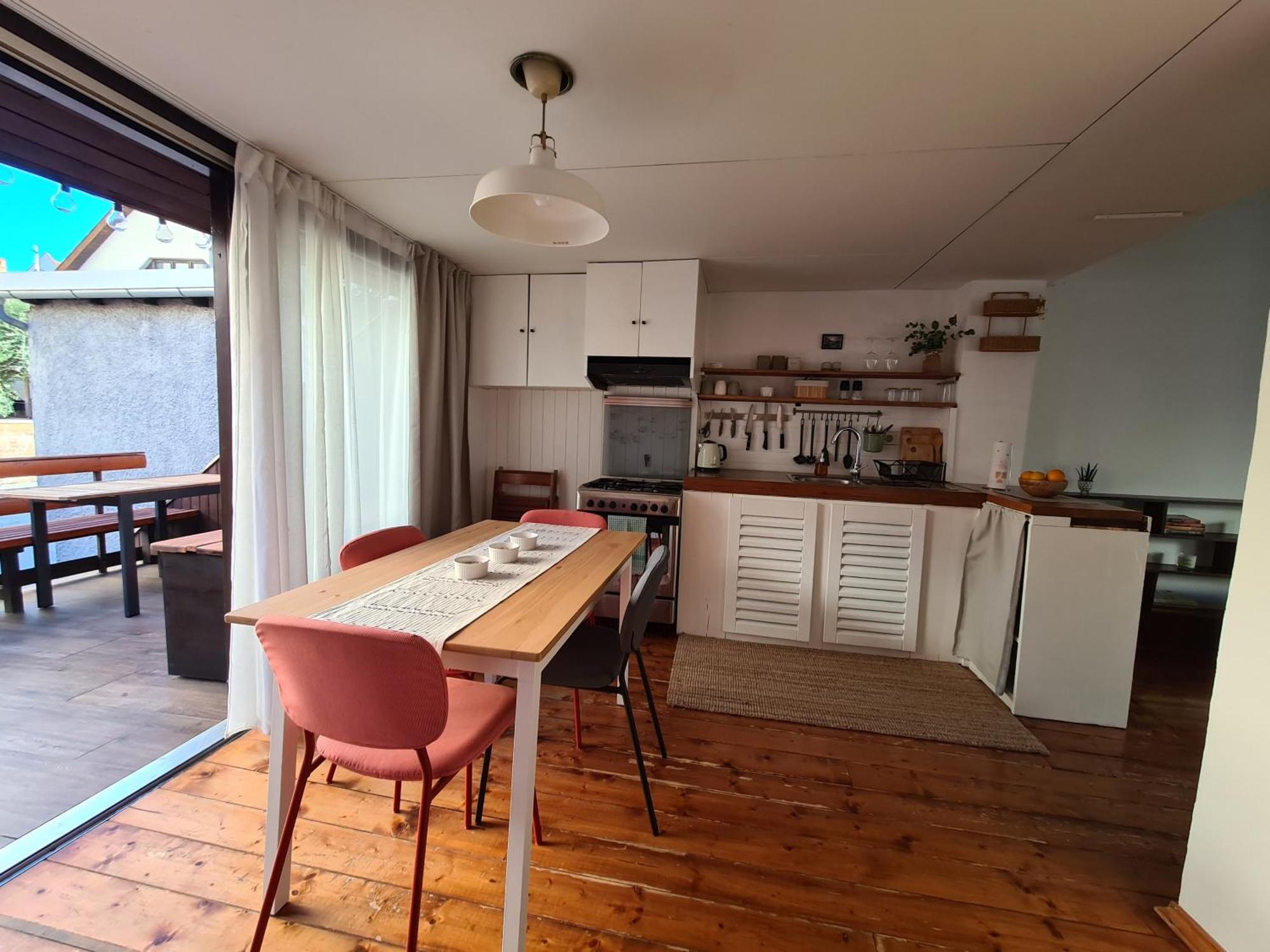 Old Town Cabin Apartment Ζάγκρεμπ Εξωτερικό φωτογραφία